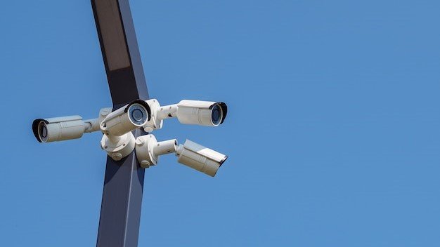 PTZ (Pan-Tilt-Zoom) Cameras: